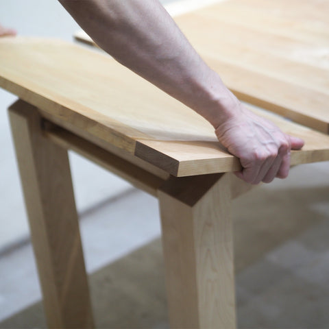 Burokku Extendable Table 三段伸縮枱