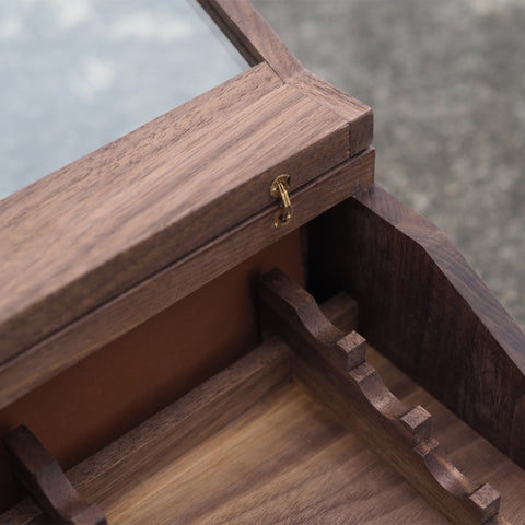 Burumu Glass Tool Box 玻璃工具箱