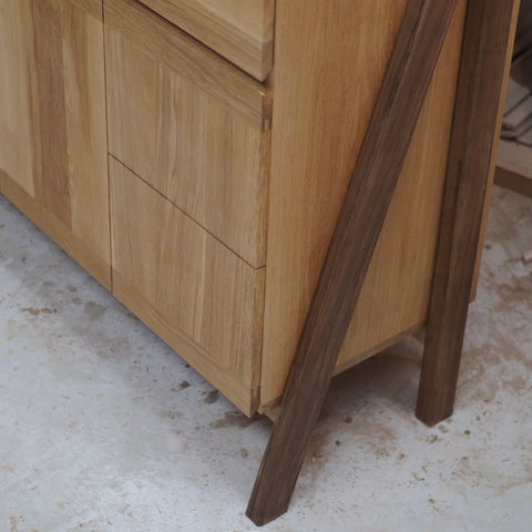 Burumu Dining Board 北美拼木中空餐櫃