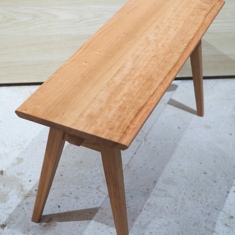 Burumu Torii Bench 鳥居長櫈