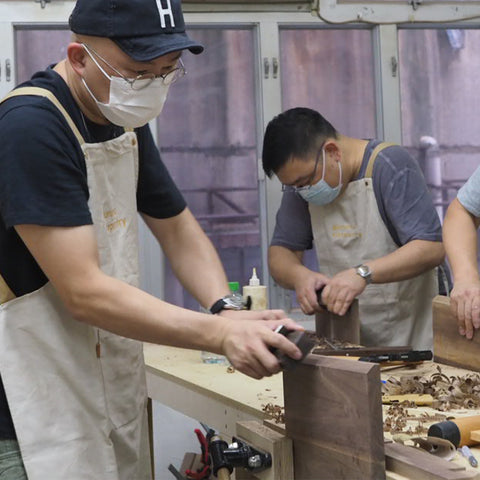 Burumu Workshop Torii Stool 鳥居櫈木工製作