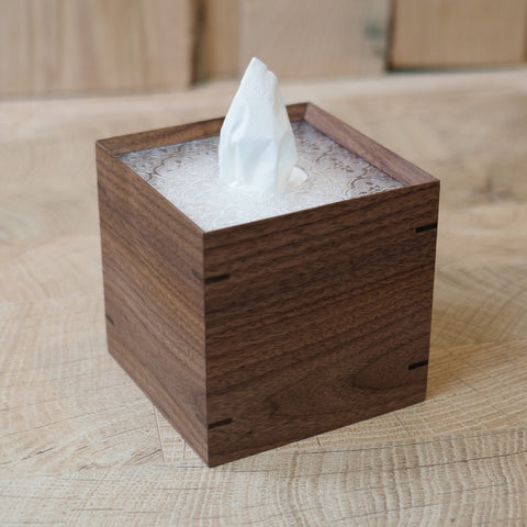Burumu Tissue Cube 實木海棠花卷裝紙巾盒