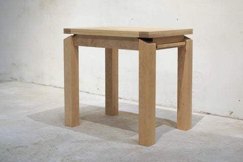 Table｜Desk