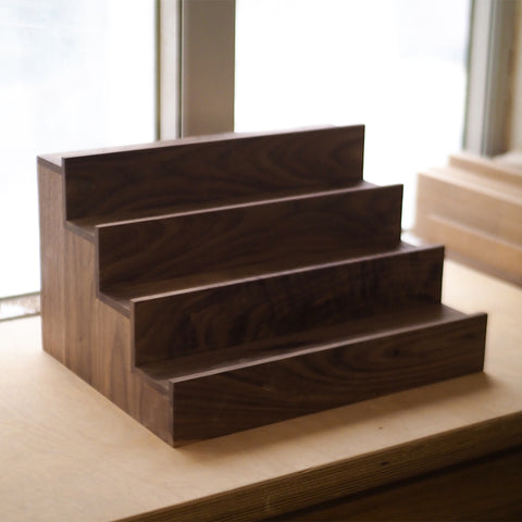 Black Walnut Display Stand 黑胡桃小擺件陳列台