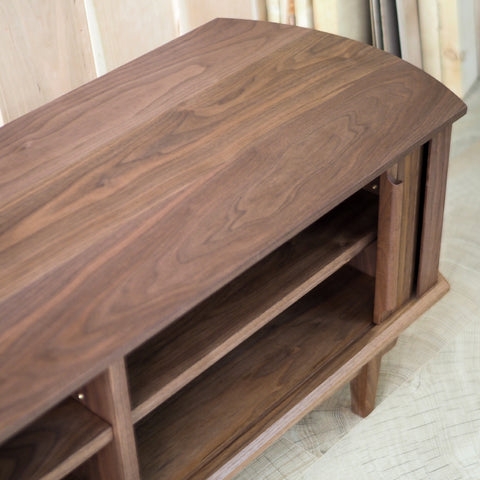 Burumu Tambour TV Cabinet 黑胡桃捲門電視櫃